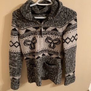 Tna knit sweater